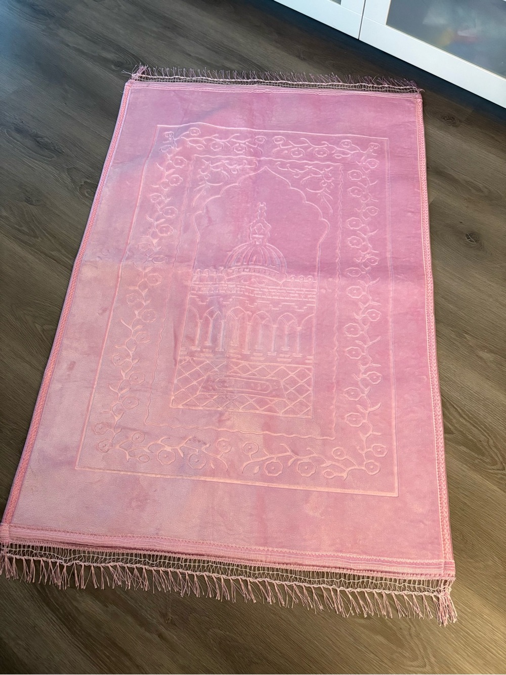 Brand New Beautiful Pink Prayer Mat